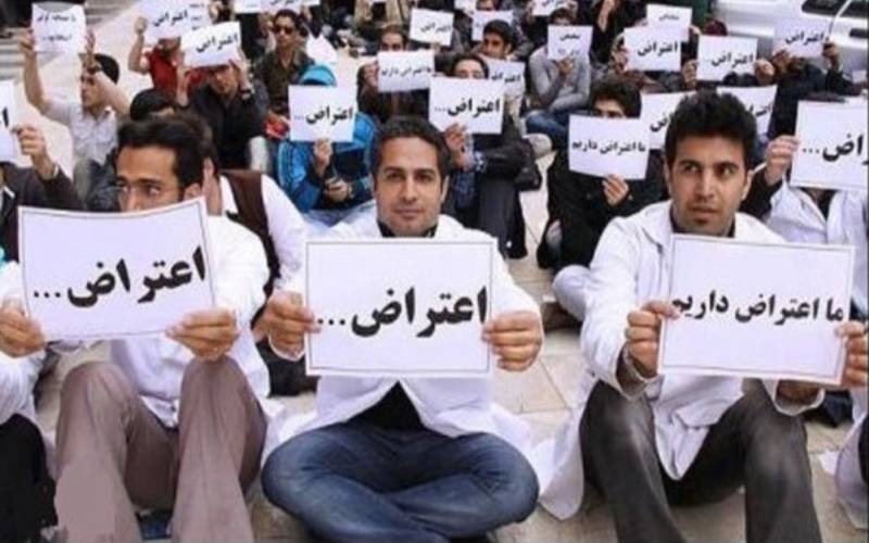 مسئلۀ اصلی در کشور نهادینه کردن حق اعتراض است